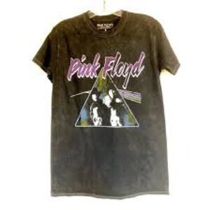 NWT Pink Floyd T-shirt size small